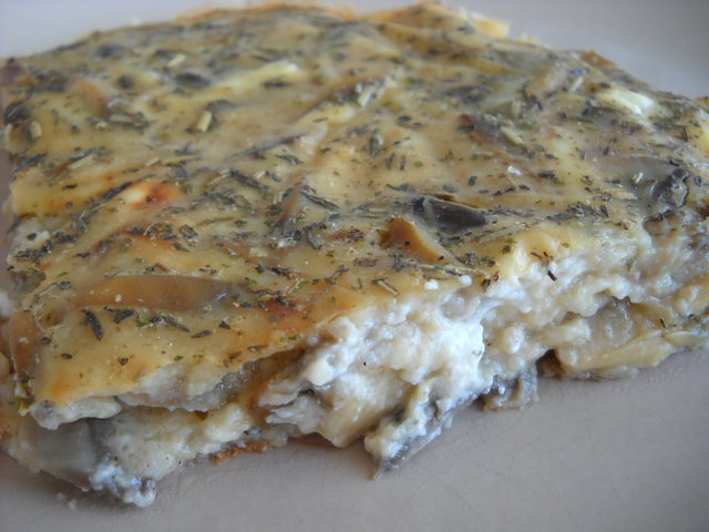 Quiche sans pâte aux champignons