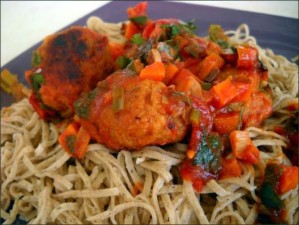 Tagliolini maison au sarrasin et sauce aux boulettes de seitan vegecarib857-copie-1